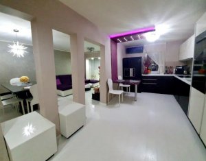 Appartement 4 chambres à vendre dans Cluj-napoca, zone Marasti