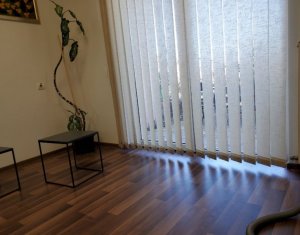 Maison 8 chambres à vendre dans Cluj-napoca, zone Europa