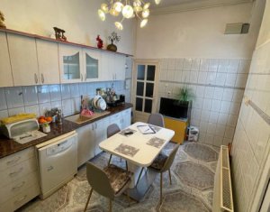 Maison 2 chambres à vendre dans Cluj-napoca, zone Andrei Muresanu