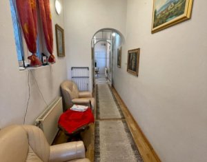 Maison 2 chambres à vendre dans Cluj-napoca, zone Andrei Muresanu