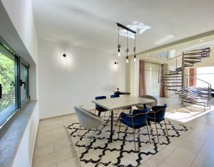 Lakás 5 szobák kiadó on Cluj-napoca, Zóna Centru