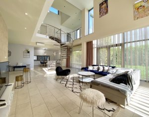 Lakás 5 szobák kiadó on Cluj-napoca, Zóna Centru