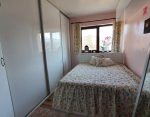 Lakás 3 szobák eladó on Floresti