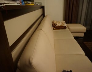 Lakás 3 szobák eladó on Floresti