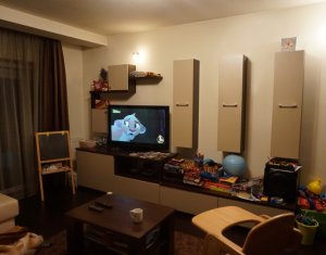 Lakás 3 szobák eladó on Floresti