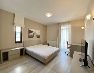 Lakás 3 szobák kiadó on Cluj-napoca, Zóna Centru