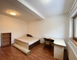 Lakás 3 szobák eladó on Cluj-napoca, Zóna Andrei Muresanu