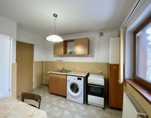 Lakás 3 szobák eladó on Cluj-napoca, Zóna Andrei Muresanu