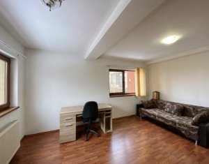 Lakás 3 szobák eladó on Cluj-napoca, Zóna Andrei Muresanu