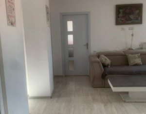 Lakás 3 szobák eladó on Floresti