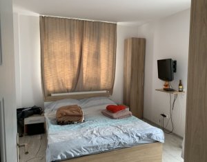 Lakás 3 szobák eladó on Floresti