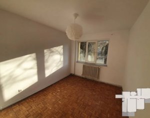 Lakás 3 szobák eladó on Cluj-napoca, Zóna Manastur