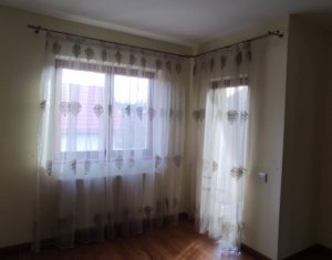 Ház 4 szobák kiadó on Cluj-napoca, Zóna Europa