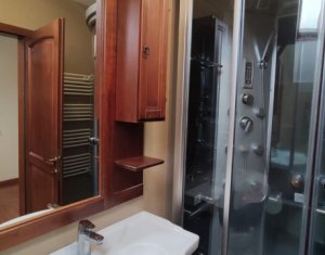 Ház 4 szobák kiadó on Cluj-napoca, Zóna Europa