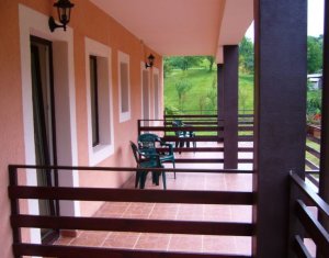 Ház 10 szobák eladó on Tranisu