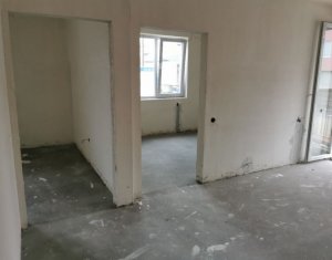 Lakás 2 szobák eladó on Floresti