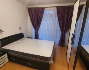 Lakás 2 szobák eladó on Floresti