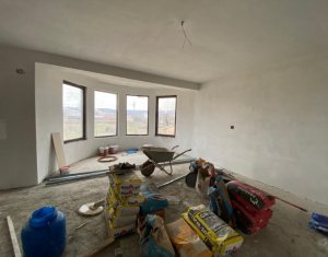 Ház 4 szobák eladó on Floresti