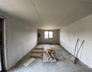 Ház 4 szobák eladó on Floresti