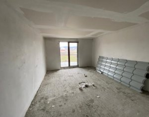 Ház 4 szobák eladó on Floresti