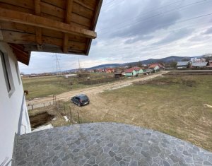 Ház 4 szobák eladó on Floresti