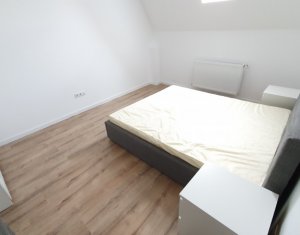 Lakás 3 szobák eladó on Floresti