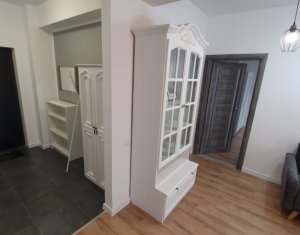 Lakás 3 szobák eladó on Floresti