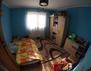 Ház 4 szobák eladó on Dezmir