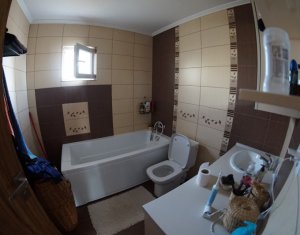 Ház 4 szobák eladó on Dezmir