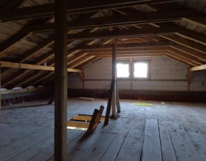 Ház 6 szobák eladó on Campenesti