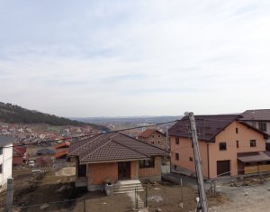 Ház 4 szobák eladó on Campenesti