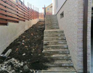 Ház 4 szobák eladó on Cluj-napoca