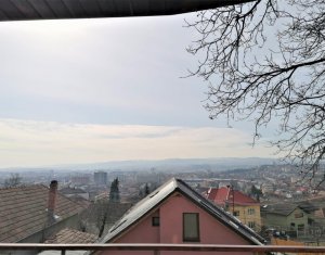 Ház 6 szobák eladó on Cluj-napoca