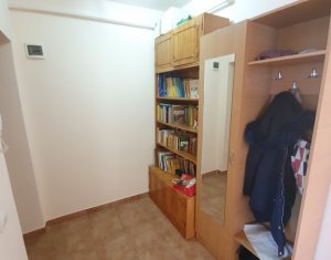 Lakás 2 szobák eladó on Floresti