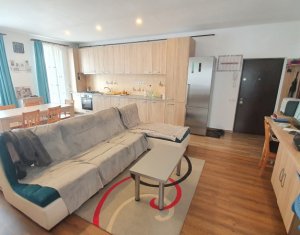 Lakás 3 szobák eladó on Floresti