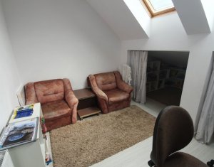 Lakás 4 szobák eladó on Floresti