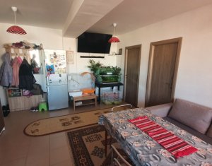 Lakás 3 szobák eladó on Floresti