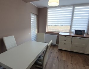 Lakás 3 szobák eladó on Floresti