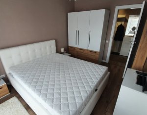 Lakás 3 szobák eladó on Floresti