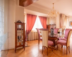 Lakás 3 szobák eladó on Cluj-napoca, Zóna Centru