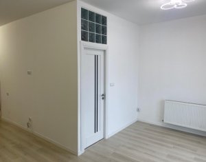 Lakás 2 szobák eladó on Floresti