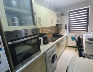 Lakás 2 szobák eladó on Floresti