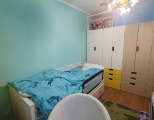 Lakás 2 szobák eladó on Floresti