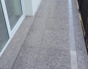 Appartement 3 chambres à vendre dans Baciu, zone Centru