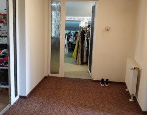 Ház 4 szobák eladó on Feleacu