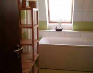 Lakás 2 szobák eladó on Floresti