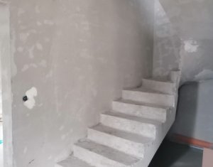 Ház 4 szobák eladó on Cluj-napoca