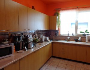 Ház 6 szobák eladó on Cluj-napoca