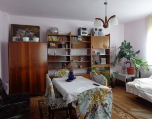 Ház 6 szobák eladó on Cluj-napoca