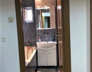 Lakás 4 szobák eladó on Cluj-napoca, Zóna Manastur